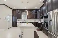 17351 3A AVENUE - thumbnail 8