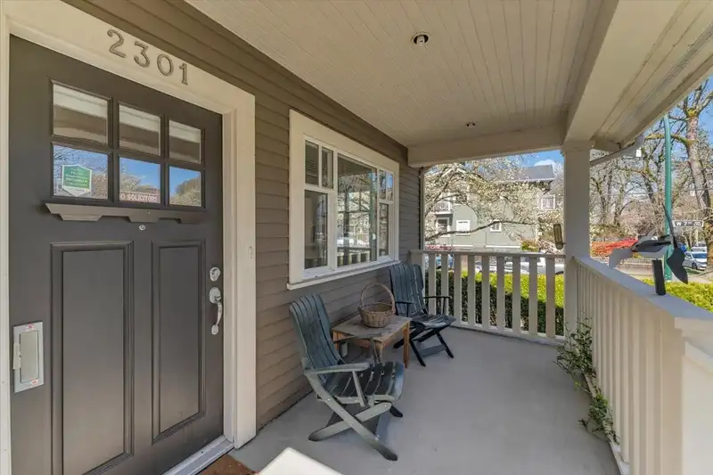 2301 STEPHENS STREET - photo 2 of 31