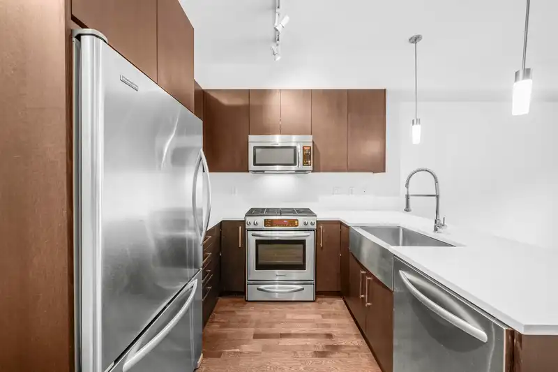 703 8485 NEW HAVEN CLOSE - photo 3 of 26