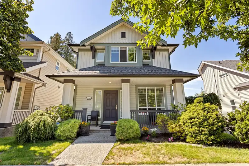 6053 164 STREET - photo 1 of 40