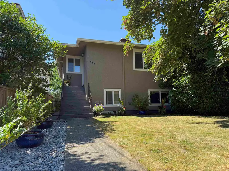 1688 E 29TH AVENUE - photo 1 of 34