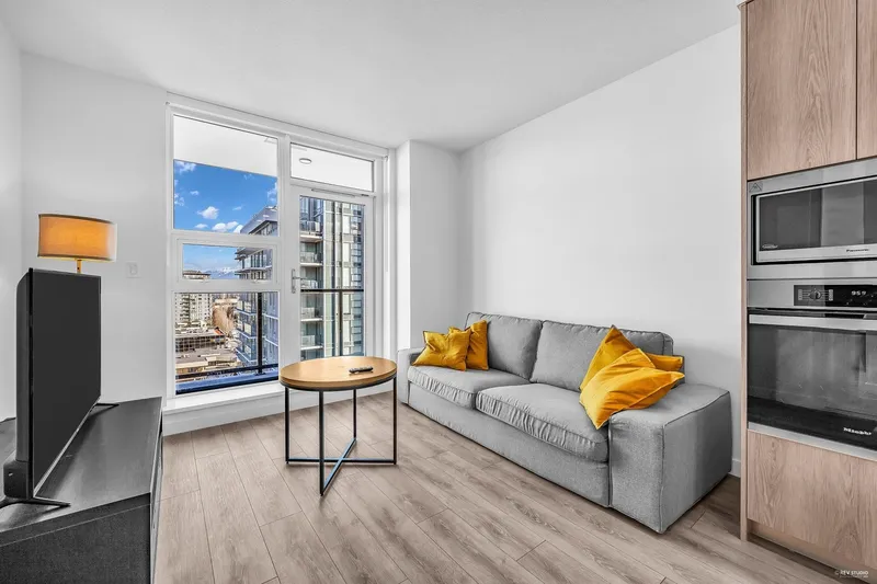 1204 6633 BUSWELL STREET - photo 1 of 25