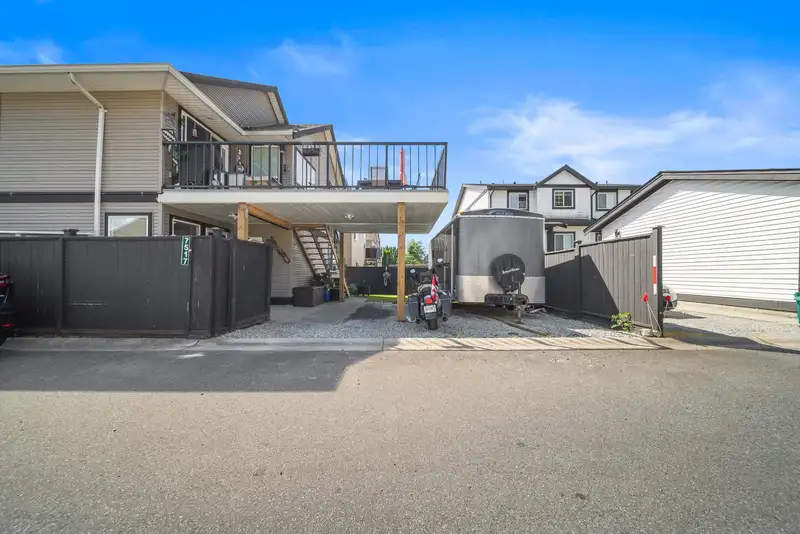 7517 MURRAY STREET - photo 3 of 40
