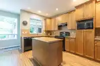 15 2381 ARGUE STREET - thumbnail 6