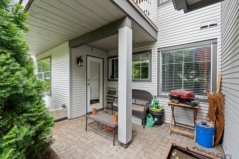 108 20561 113 AVENUE - photo 3 of 23