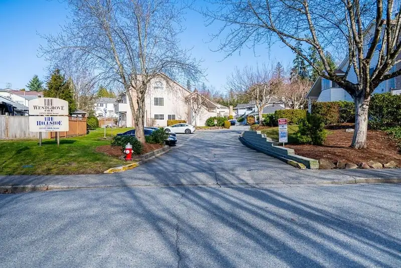 221 22515 116 AVENUE - photo 4 of 23