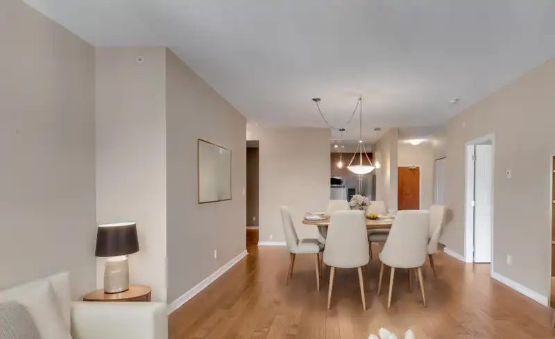604 1551 FOSTER STREET - photo 2 of 30