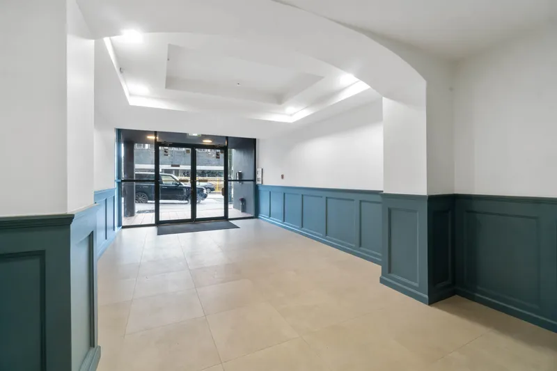 209 2928 COMMERCIAL DRIVE - photo 3 of 25