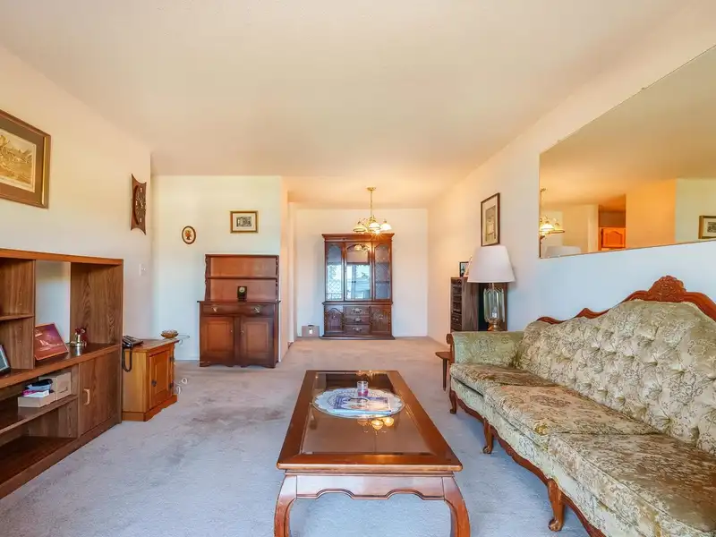 207 2239 152 STREET - photo 3 of 25