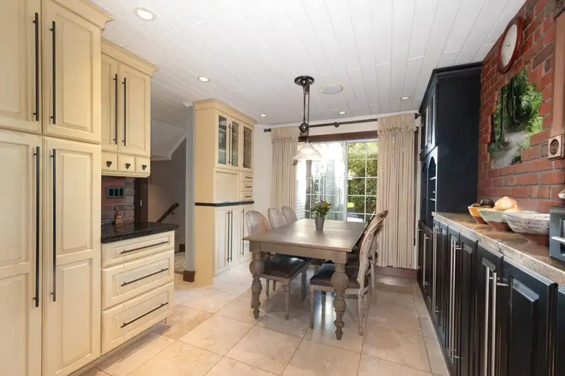 39 3939 INDIAN RIVER DRIVE - photo 4 of 40