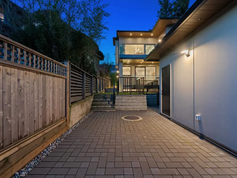 2380 MARINE DRIVE - photo 1 of 1