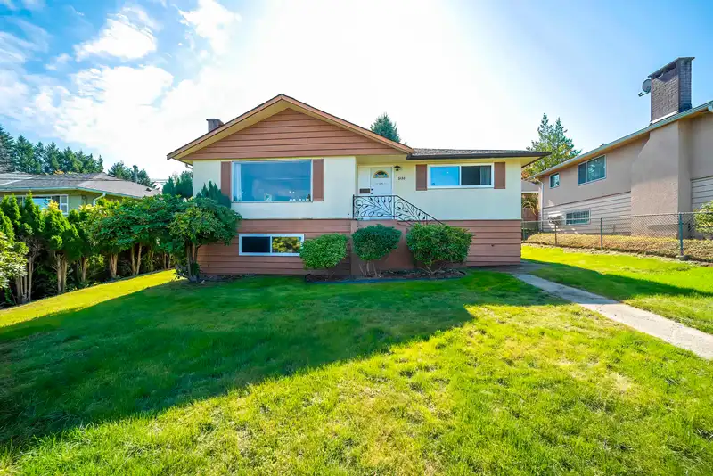 5130 BUXTON STREET - photo 1 of 27