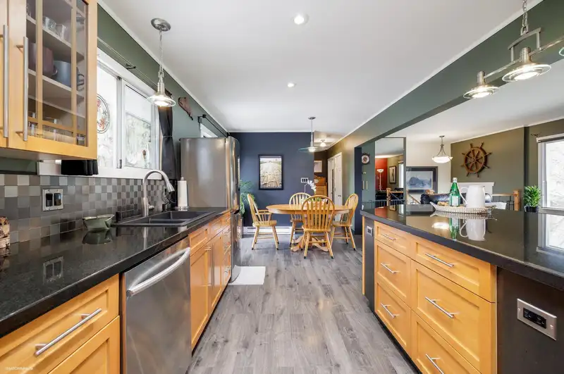 10909 MCADAM ROAD - photo 4 of 31