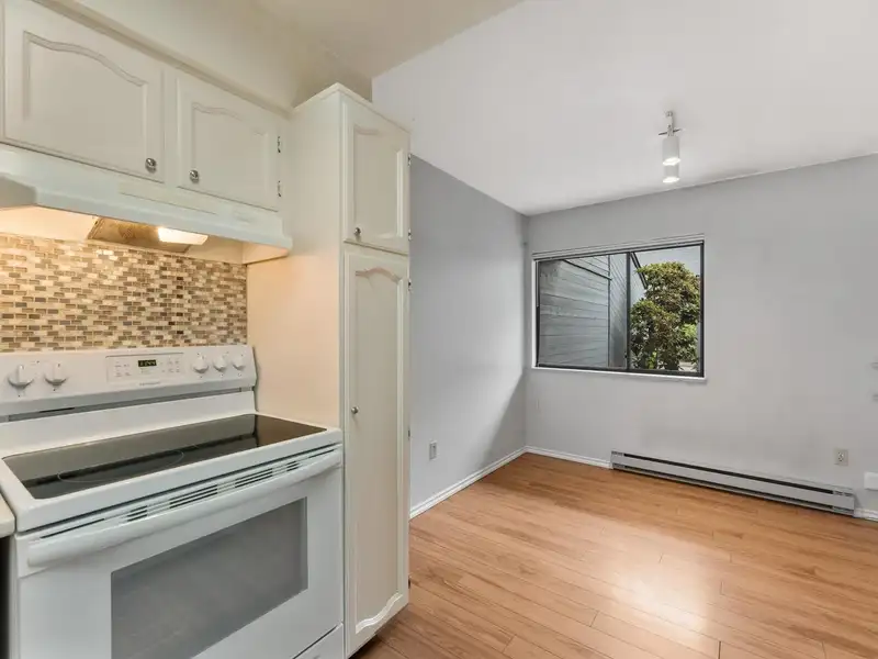 19 3851 BLUNDELL ROAD - photo 4 of 20