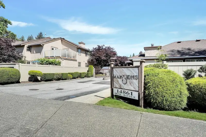 129 14861 98 AVENUE - photo 2 of 25