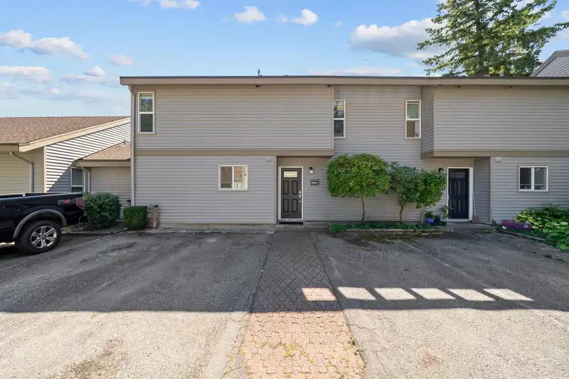 6061 E GREENSIDE DRIVE - photo 3 of 38