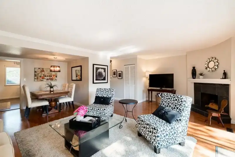 34 11771 KINGFISHER DRIVE - photo 1 of 24
