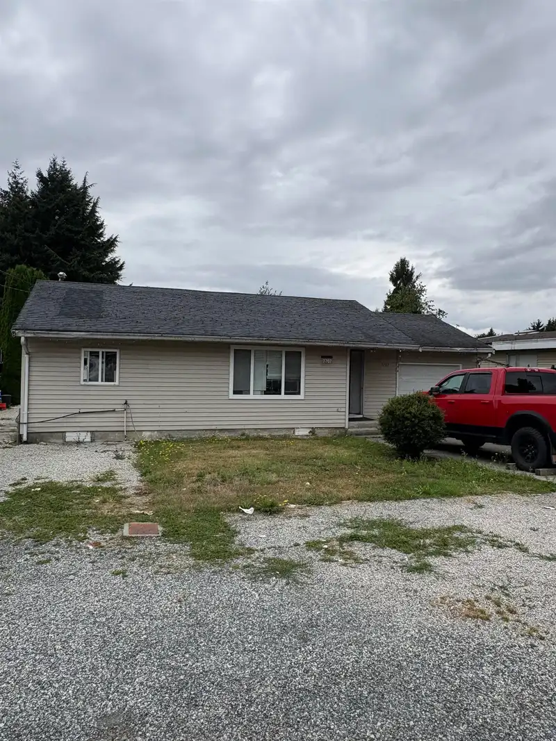 7707 118 STREET - photo 1 of 3