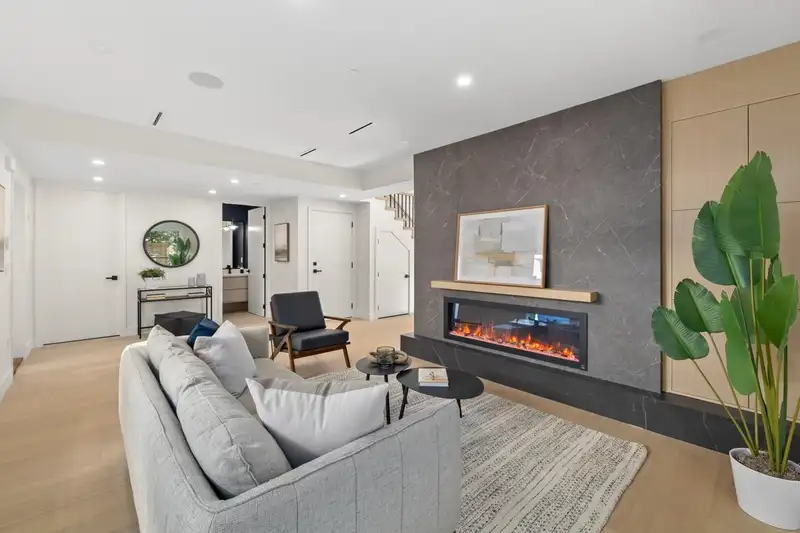 2430 W 49TH AVENUE - photo 3 of 36