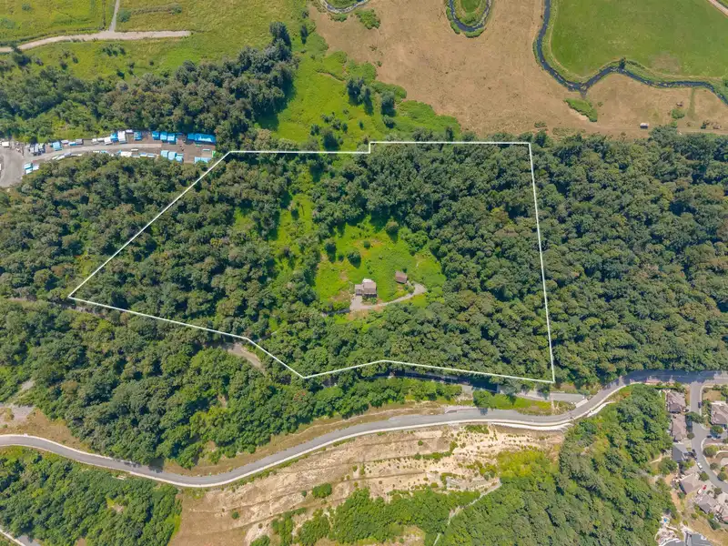 36650 LOWER SUMAS MOUNTAIN ROAD - photo 3 of 7