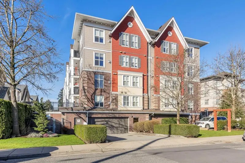 206 8933 EDWARD STREET - photo 2 of 25