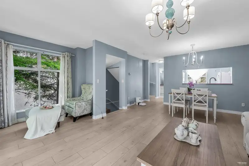 401 14188 103A AVENUE - photo 4 of 30