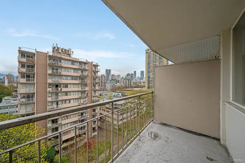 906 1850 COMOX STREET - photo 2 of 30