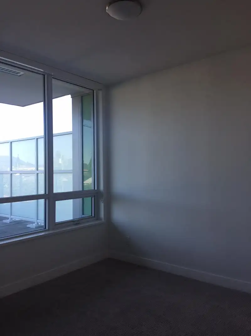 307 655 W 41ST AVENUE - photo 4 of 11