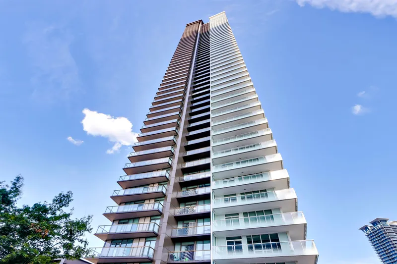 503 4650 BRENTWOOD BOULEVARD - photo 2 of 24