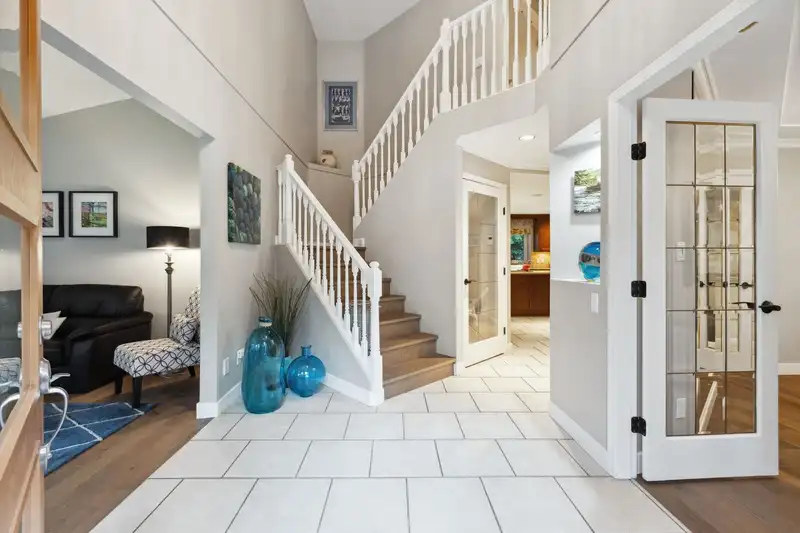 1631 EMERSON COURT - photo 3 of 40