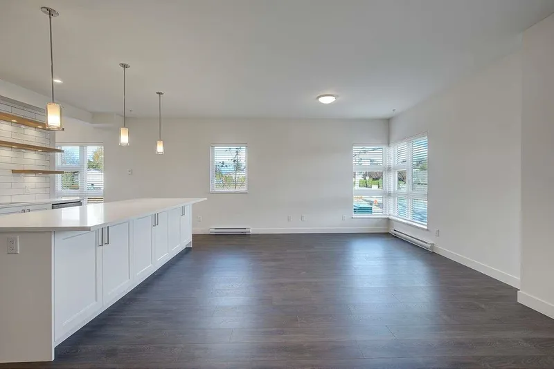 2 1419 MCCALLUM ROAD - photo 4 of 16