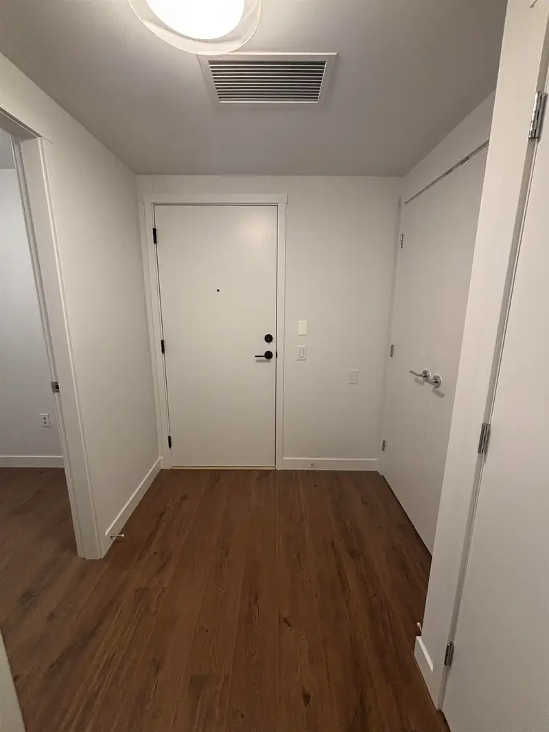 414 645 COMO LAKE AVENUE - photo 4 of 12