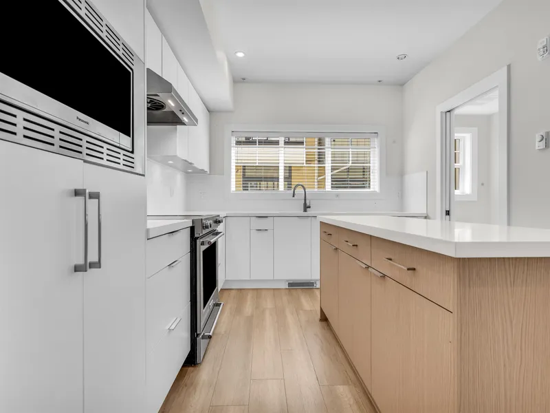 208 80 ELGIN STREET - photo 4 of 25