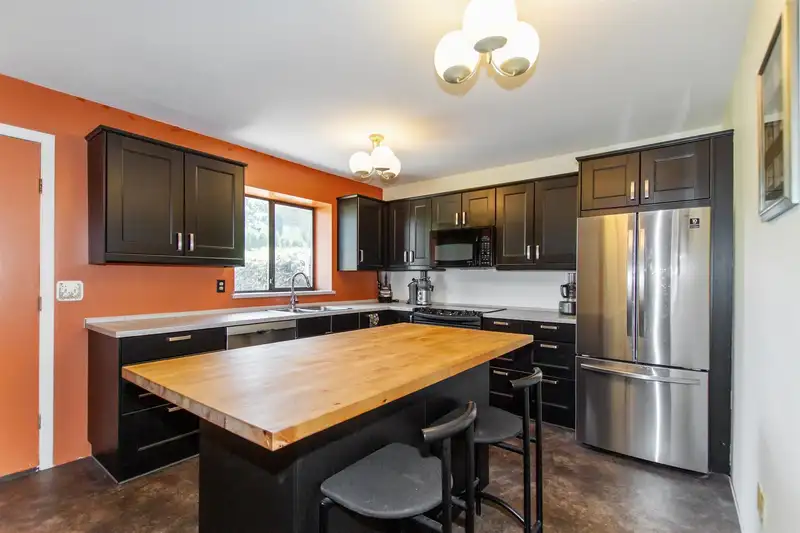 20130 DITTON STREET - photo 1 of 19