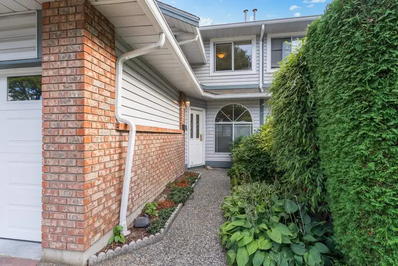 129 12044 S BOUNDARY DRIVE - photo 3 of 30