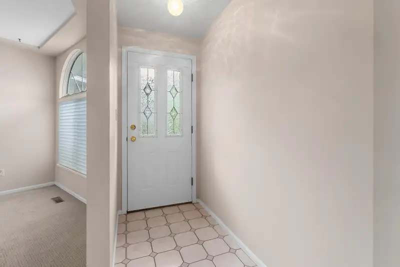 129 12044 S BOUNDARY DRIVE - photo 4 of 30