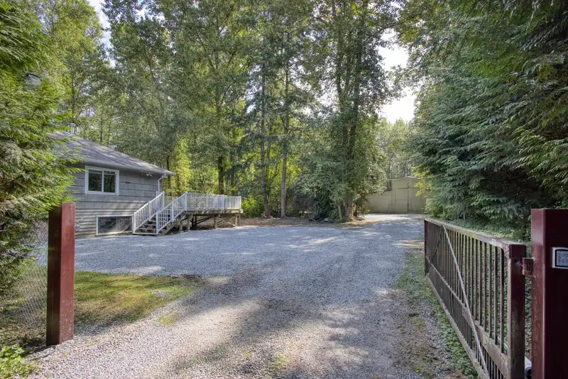 5860 256 STREET - photo 3 of 40