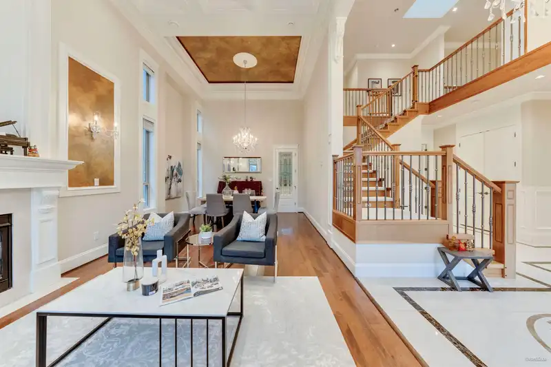 5491 CATHAY ROAD - photo 2 of 38