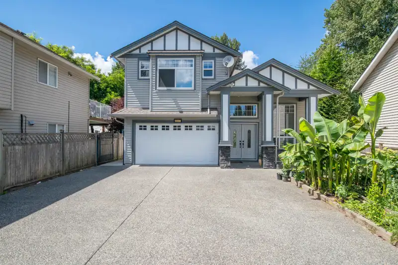 3295 273 STREET - photo 2 of 33