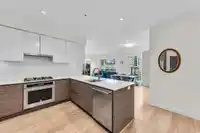 501 4468 DAWSON STREET - thumbnail 2