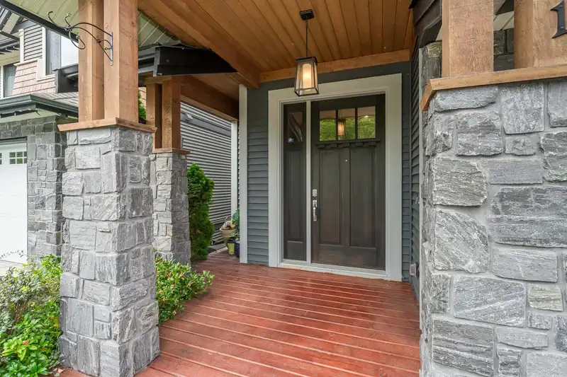 11011 BUCKERFIELD DRIVE - photo 2 of 34