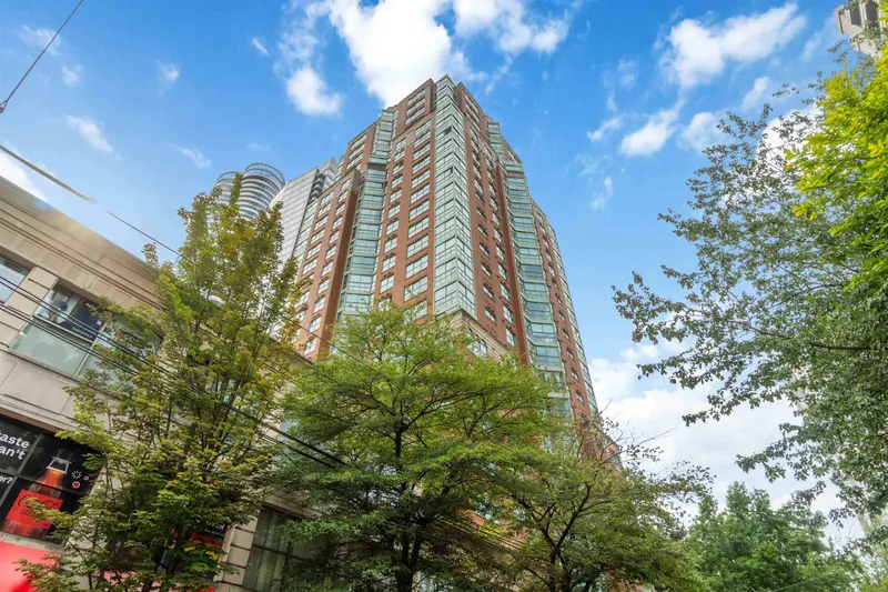 2201 909 BURRARD STREET - photo 2 of 25