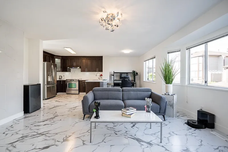 54 5380 SMITH DRIVE - photo 4 of 25