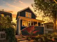 4379 WELWYN STREET - thumbnail 1