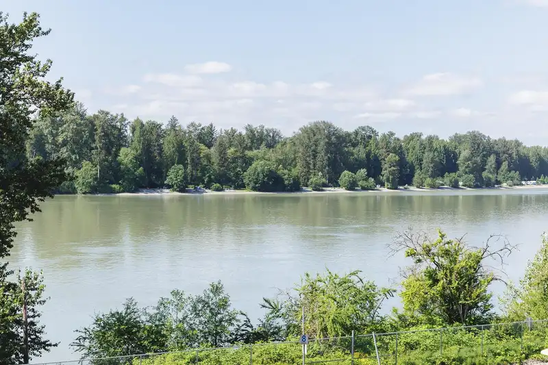 309 22327 RIVER ROAD - photo 2 of 36