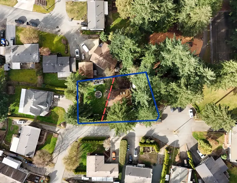 2655 STEWART CRESCENT - photo 1 of 11