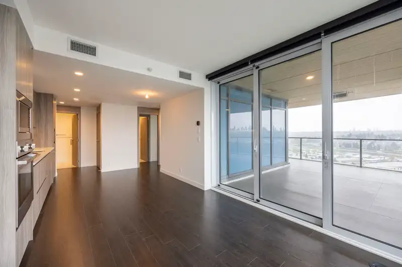 2409 4880 LOUGHEED HIGHWAY - photo 4 of 24