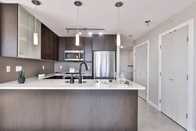 1103 7325 ARCOLA STREET - photo 3 of 19