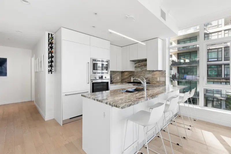 409 185 VICTORY SHIP WAY - photo 3 of 25