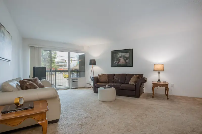 218 15020 NORTH BLUFF ROAD - photo 3 of 25